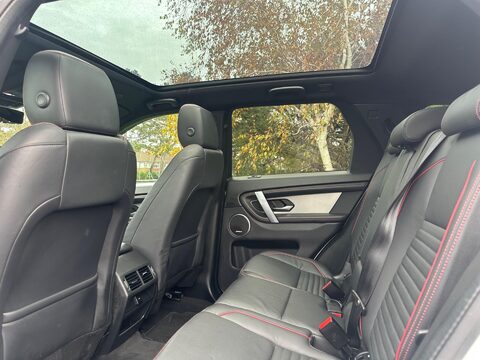 Land Rover Discovery Sport 1.5 P300e 12.2kWh R-Dynamic HSE Auto 4WD Euro 6 (s/s) 5dr 32