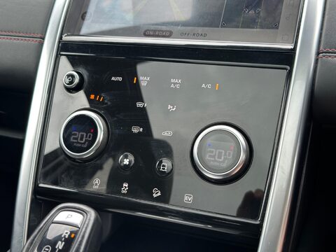 Land Rover Discovery Sport 1.5 P300e 12.2kWh R-Dynamic HSE Auto 4WD Euro 6 (s/s) 5dr 37