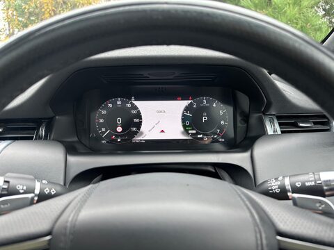 Land Rover Discovery Sport 1.5 P300e 12.2kWh R-Dynamic HSE Auto 4WD Euro 6 (s/s) 5dr 39