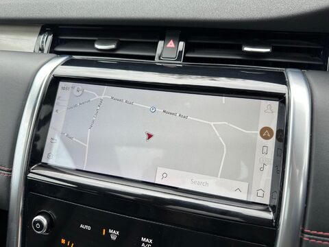 Land Rover Discovery Sport 1.5 P300e 12.2kWh R-Dynamic HSE Auto 4WD Euro 6 (s/s) 5dr 35