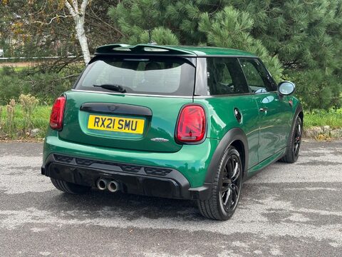 Mini Hatch 2.0 John Cooper Works Euro 6 (s/s) 3dr 19