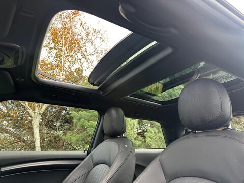 Mini Hatch 2.0 John Cooper Works Euro 6 (s/s) 3dr 35