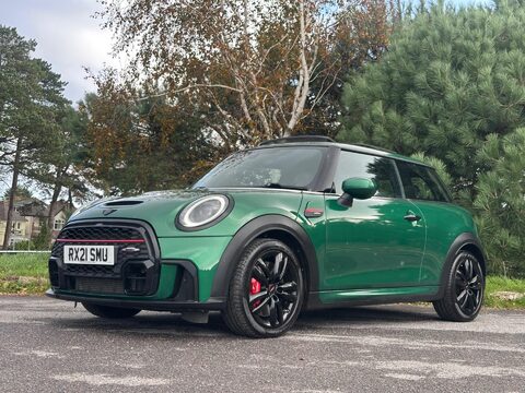 Mini Hatch 2.0 John Cooper Works Euro 6 (s/s) 3dr 17