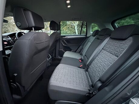 Volkswagen Tiguan 1.4 TSI 13kWh Life DSG Euro 6 (s/s) 5dr 