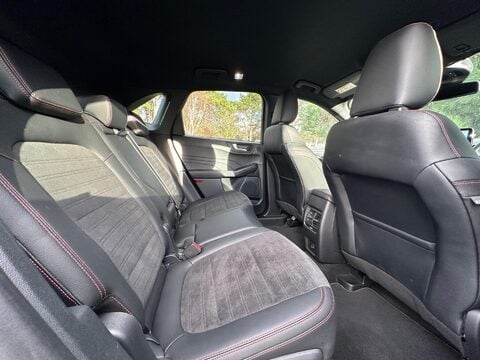 Ford Kuga 2.5 EcoBoost Duratec 14.4kWh ST-Line CVT Euro 6 (s/s) 5dr 7