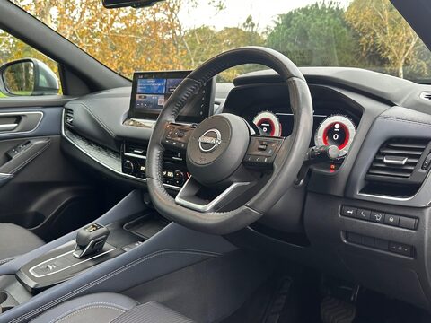 Nissan Qashqai 1.3 DIG-T MHEV Tekna XTRON Euro 6 (s/s) 5dr 5