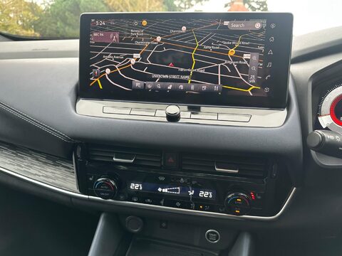 Nissan Qashqai 1.3 DIG-T MHEV Tekna XTRON Euro 6 (s/s) 5dr 28