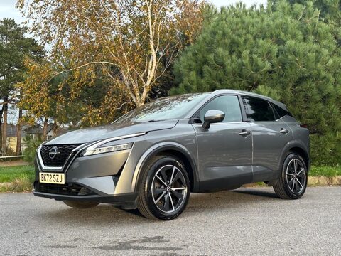 Nissan Qashqai 1.3 DIG-T MHEV Tekna XTRON Euro 6 (s/s) 5dr 15