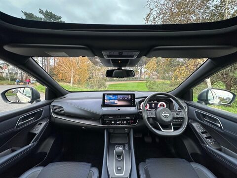 Nissan Qashqai 1.3 DIG-T MHEV Tekna XTRON Euro 6 (s/s) 5dr 3