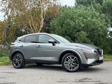 Nissan Qashqai 1.3 DIG-T MHEV Tekna XTRON Euro 6 (s/s) 5dr 1