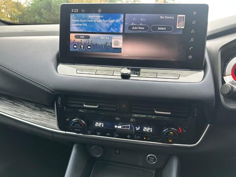 Nissan Qashqai 1.3 DIG-T MHEV Tekna XTRON Euro 6 (s/s) 5dr 27