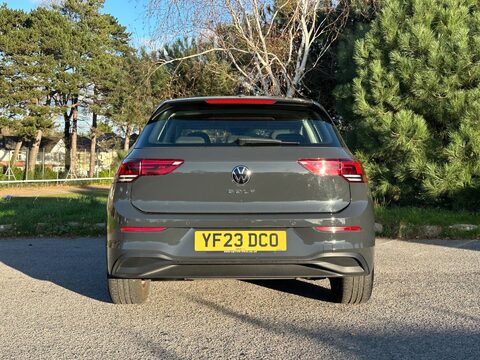 Volkswagen Golf 1.5 TSI Life Euro 6 (s/s) 5dr 30