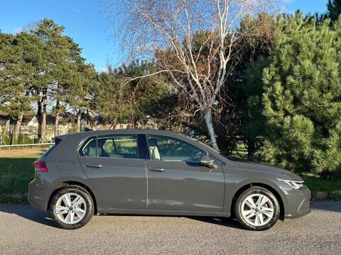 Volkswagen Golf 1.5 TSI Life Euro 6 (s/s) 5dr 6