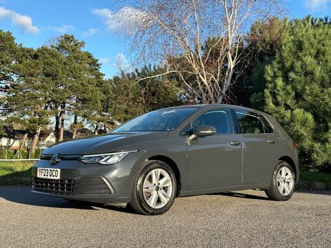 Volkswagen Golf 1.5 TSI Life Euro 6 (s/s) 5dr 15
