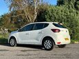 Dacia Sandero 1.0 TCe Comfort Euro 6 (s/s) 5dr 2