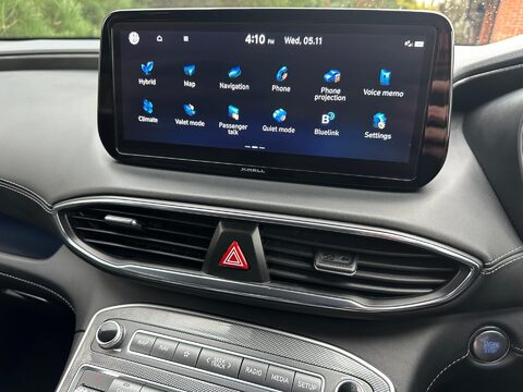 Hyundai SANTA FE 1.6 h T-GDi Premium Auto Euro 6 (s/s) 5dr 21