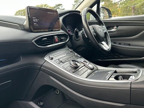 Hyundai SANTA FE 1.6 h T-GDi Premium Auto Euro 6 (s/s) 5dr 29