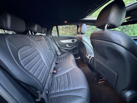 Mercedes-Benz EQC EQC 400 80kWh AMG Line (Premium) Auto 4MATIC 5dr 7