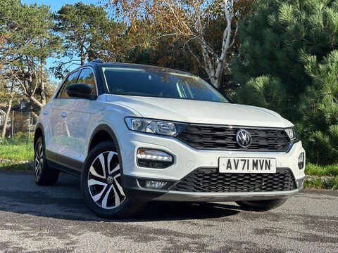 Volkswagen T-Roc 1.5 TSI EVO Active DSG Euro 6 (s/s) 5dr 17