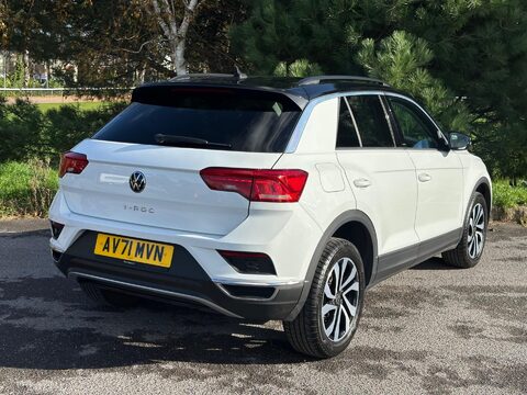 Volkswagen T-Roc 1.5 TSI EVO Active DSG Euro 6 (s/s) 5dr 26