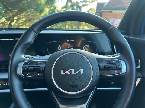 Kia Sportage 1.6 T-GDi MHEV GT-Line DCT Euro 6 (s/s) 5dr 32