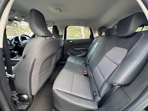 Renault Arkana 1.6 E-TECH Iconic Auto 2WD Euro 6 (s/s) 5dr 8