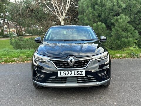 Renault Arkana 1.6 E-TECH Iconic Auto 2WD Euro 6 (s/s) 5dr 23
