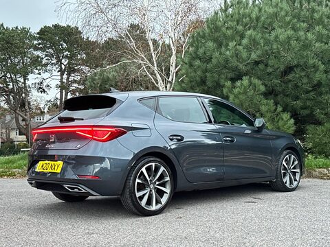 SEAT Leon 1.5 eTSI MHEV FR First Edition DSG Euro 6 (s/s) 5dr 32