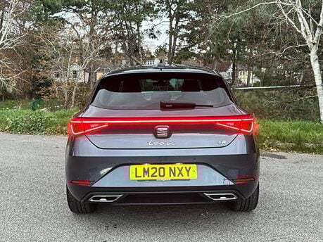 SEAT Leon 1.5 eTSI MHEV FR First Edition DSG Euro 6 (s/s) 5dr 