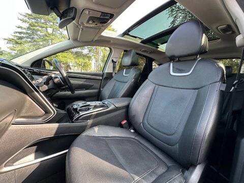 Hyundai TUCSON 1.6 h T-GDi Ultimate Auto Euro 6 (s/s) 5dr 4