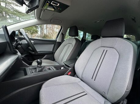 SEAT Leon 2.0 TDI SE Dynamic Euro 6 (s/s) 5dr 