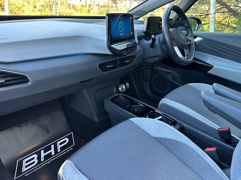 Volkswagen ID.3 Pro 58kWh Family Auto 5dr 21