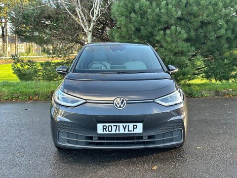 Volkswagen ID.3 Pro 58kWh Family Auto 5dr 11