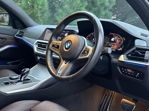 BMW 3 Series 2.0 330i M Sport Auto Euro 6 (s/s) 4dr 5