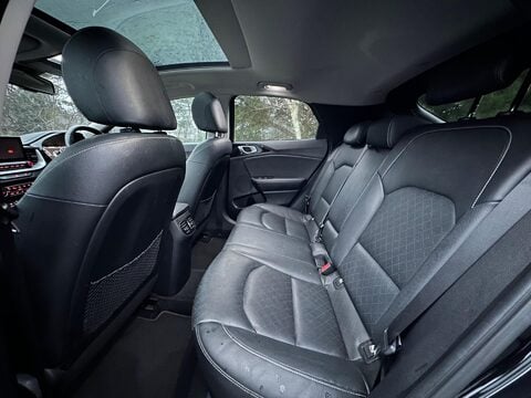 Kia Xceed 1.5 T-GDi 4 Euro 6 (s/s) 5dr 8