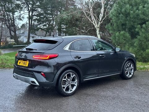 Kia Xceed 1.5 T-GDi 4 Euro 6 (s/s) 5dr 33