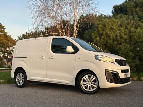 Peugeot Expert 2.0 BlueHDi 1400 Professional Plus Compact Panel Van SWB Euro 6 (s/s) 6dr