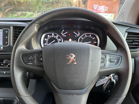 Peugeot Expert 2.0 BlueHDi 1400 Professional Plus Compact Panel Van SWB Euro 6 (s/s) 6dr 