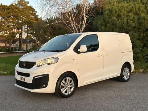 Peugeot Expert 2.0 BlueHDi 1400 Professional Plus Compact Panel Van SWB Euro 6 (s/s) 6dr 28