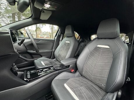 Vauxhall Mokka 54kWh Ultimate Auto 5dr (Long Range) 