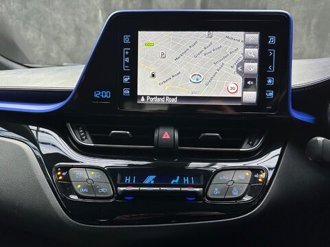 Toyota C-HR 1.8 VVT-h Dynamic CVT Euro 6 (s/s) 5dr 15