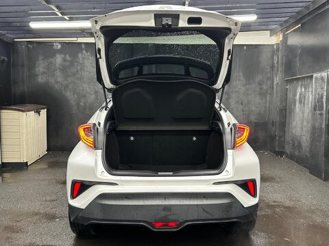 Toyota C-HR 1.8 VVT-h Dynamic CVT Euro 6 (s/s) 5dr 11