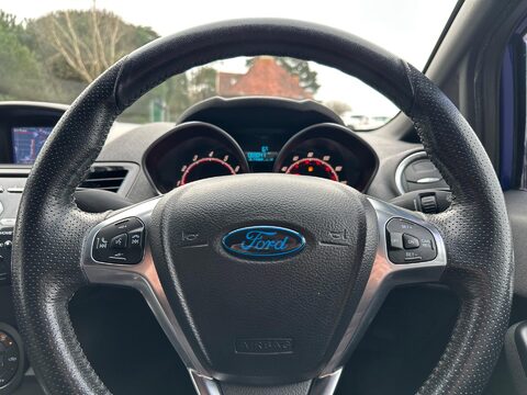 Ford Fiesta 1.6T EcoBoost ST-3 Euro 5 (s/s) 3dr 18