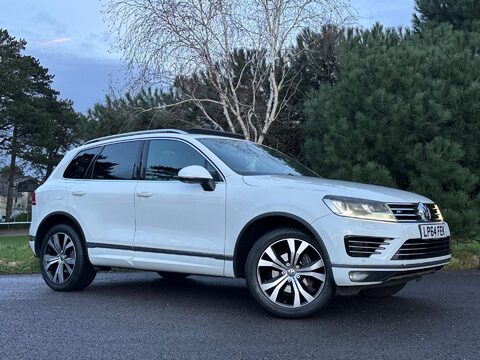 Volkswagen Touareg 3.0 TDI V6 BlueMotion Tech R-Line Tiptronic 4WD Euro 6 (s/s) 5dr 1