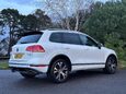 Volkswagen Touareg 3.0 TDI V6 BlueMotion Tech R-Line Tiptronic 4WD Euro 6 (s/s) 5dr 16