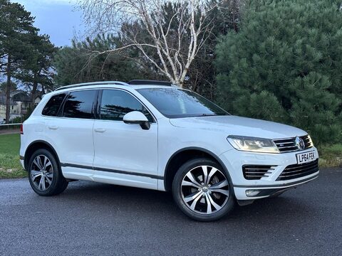 Volkswagen Touareg 3.0 TDI V6 BlueMotion Tech R-Line Tiptronic 4WD Euro 6 (s/s) 5dr 24