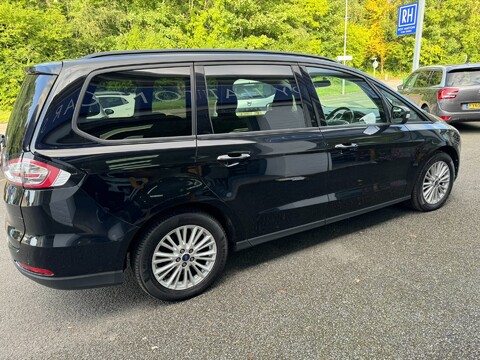 Ford Galaxy ZETEC 9