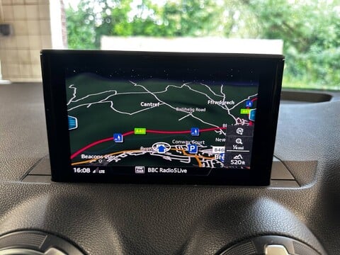 Audi Q2 TFSI SPORT 19