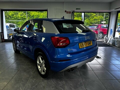 Audi Q2 TFSI SPORT 6