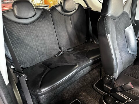 Toyota Aygo VVT-I ICE 25